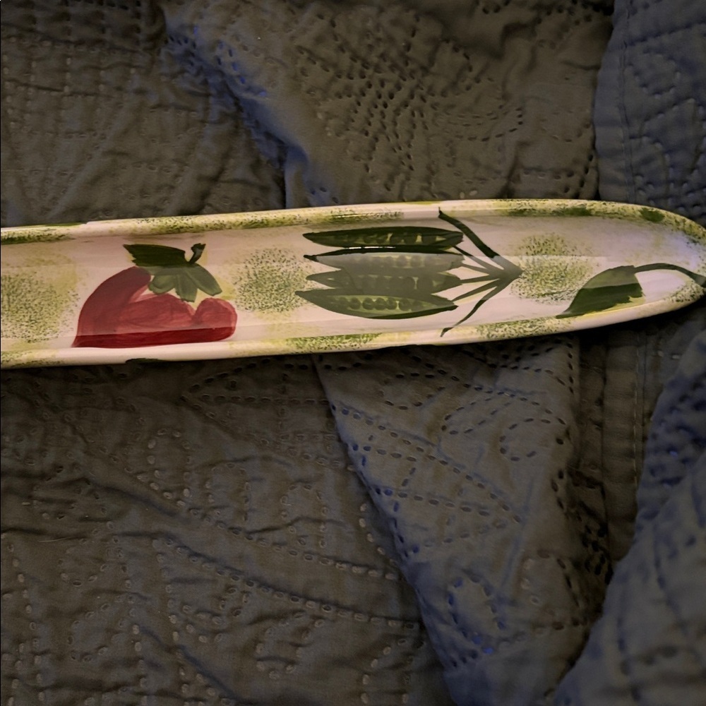 Hand-pained olive boat ceramic serve-ware 15”
214 West Ceramic. - Picture 4 of 5